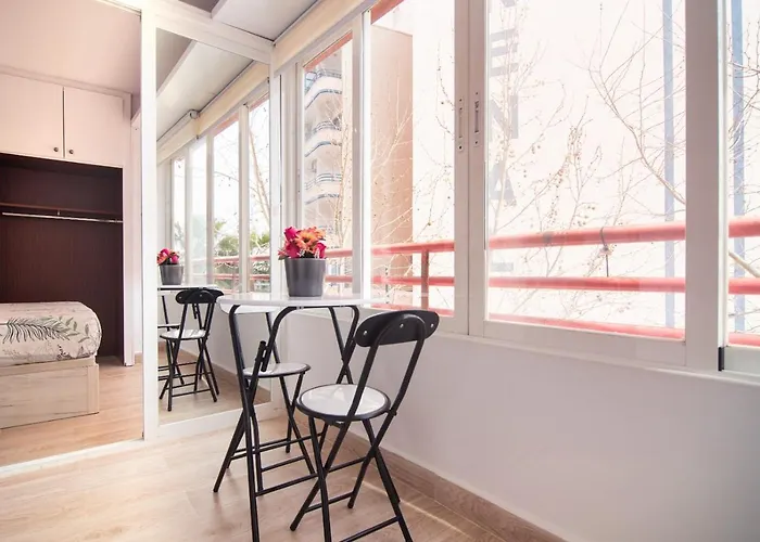 En 1º Linea De Playa Apartment *